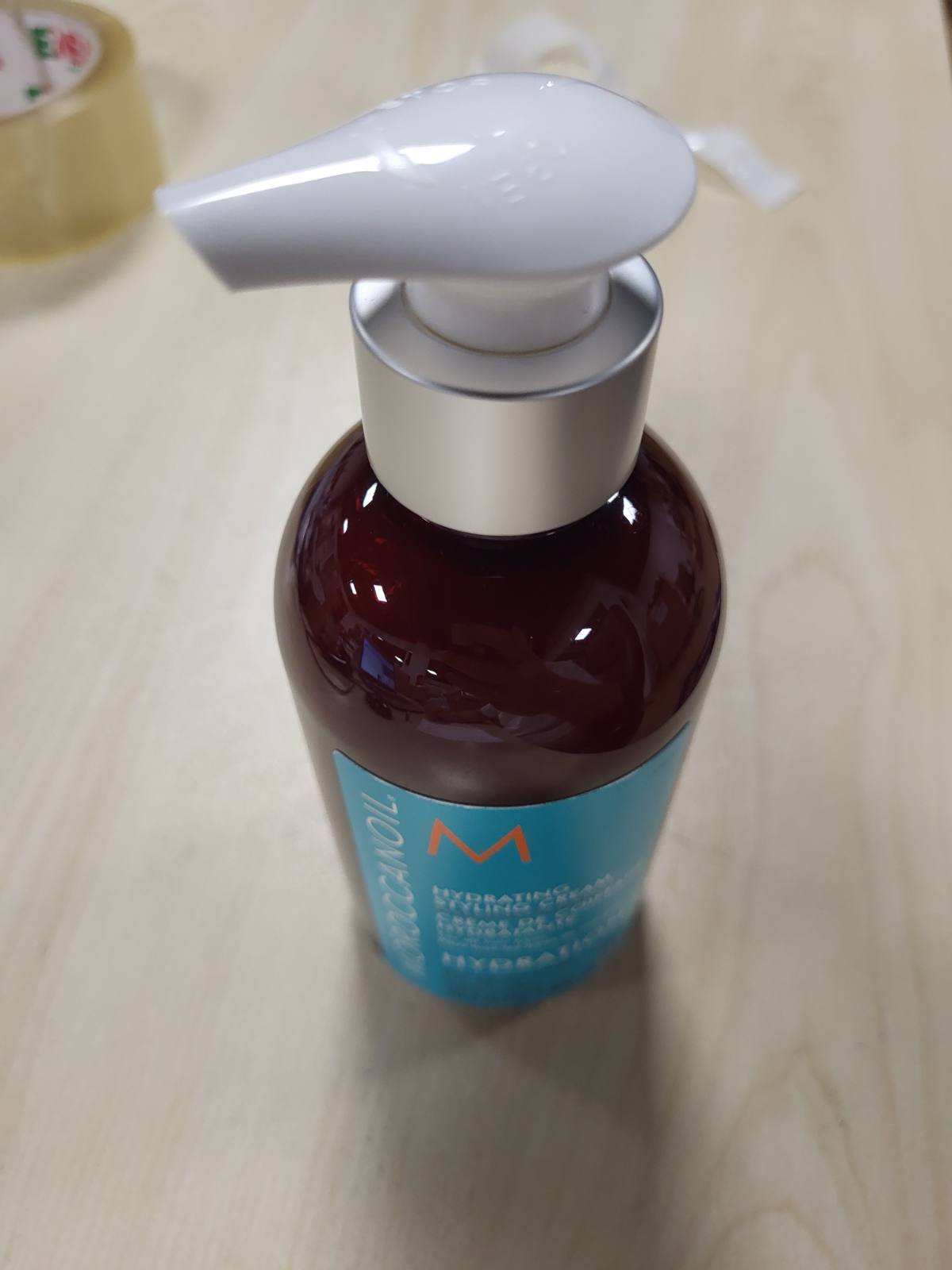 321135 - MOROCCANOIL Krem Hidratues dhe Stilues 300ml