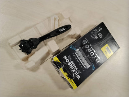 321242 - WILKINSON SWORD Brisku për meshkuj Hydro 5 Ultimate, 5 tehe mbushëse