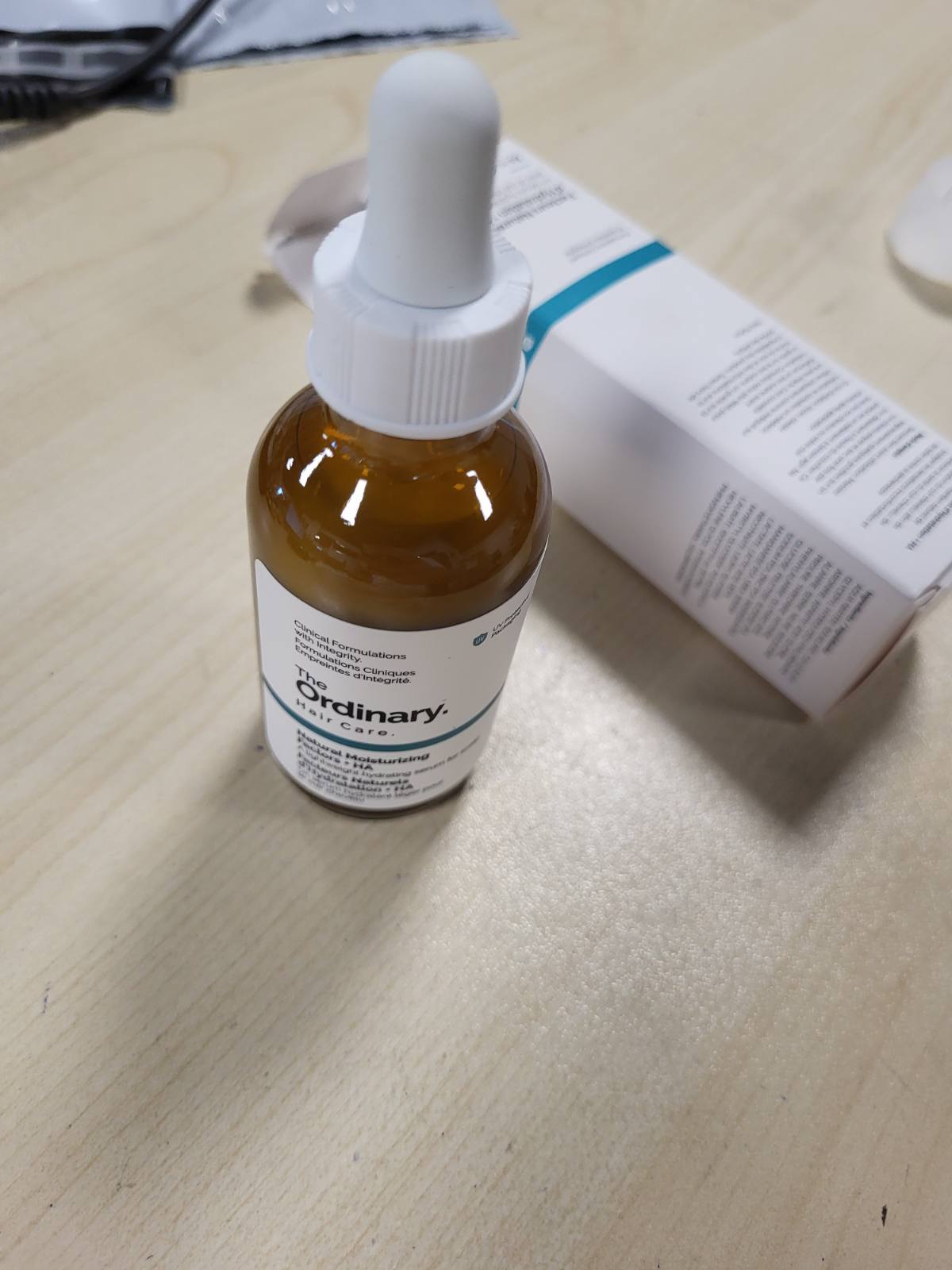 321540 - THE ORDINARY Faktorët hidratues natyralë Hair Care + Acidi hialuronik, 60 ml, serum hidratues për skalpin
