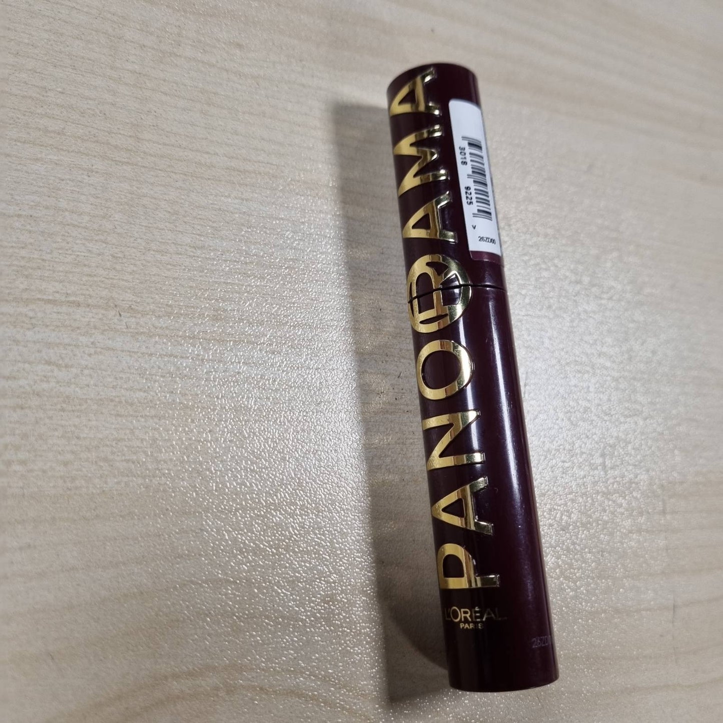 321623 - L'ORÉAL PARIS Volume Miliona Cils Panorama Bojë për vetulla Bordeaux Kashmiri