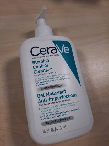 321659 - CERAVE - Xhel Pastrues për Fytyrën Kundër Njollave, Teknologji Kontrolluese e Sebumit, 3 Ceramide Esenciale, Acid Salicilik, Acid Hialuronik, Niacinamidë