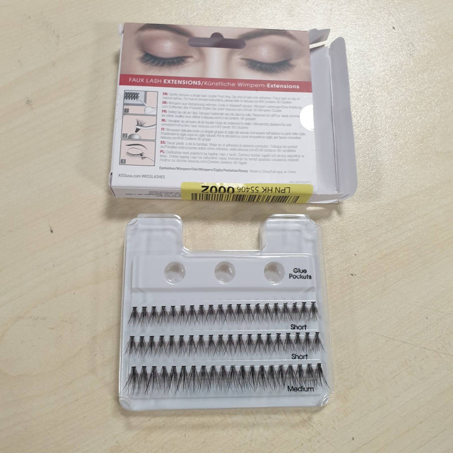321930 - KISS Lash Couture Qerpikë individualë 'Venus', afërsisht 60 qerpikë, të zinj