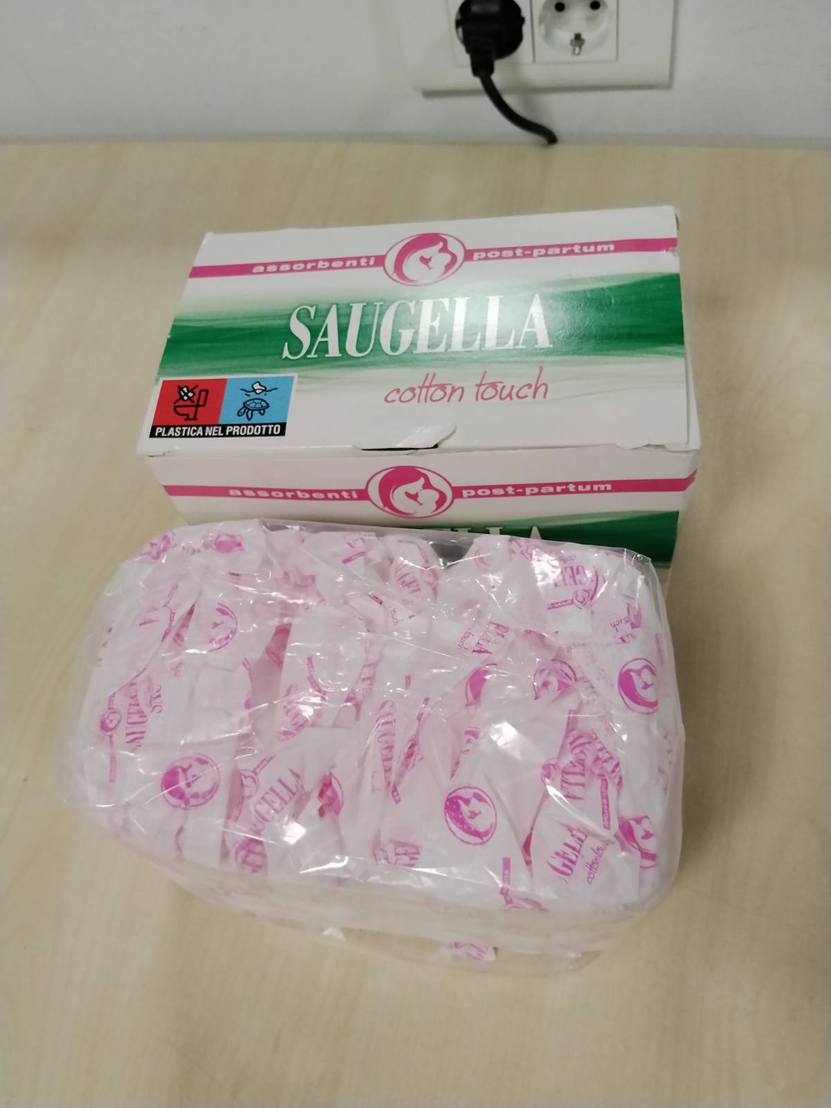 321976 - SAUGELLA Peceta Sanitare Pas Lindjes Cotton Touch, Antibakteriale, 10 copë