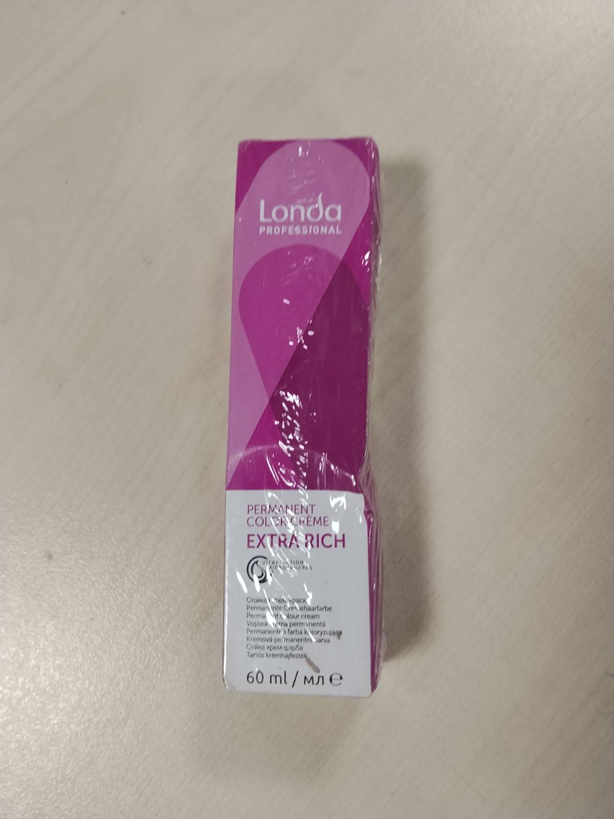 321979 - LONDA Ngjyrë flokësh Cream, Bjonde e çelët 10/ 0.60 ml
