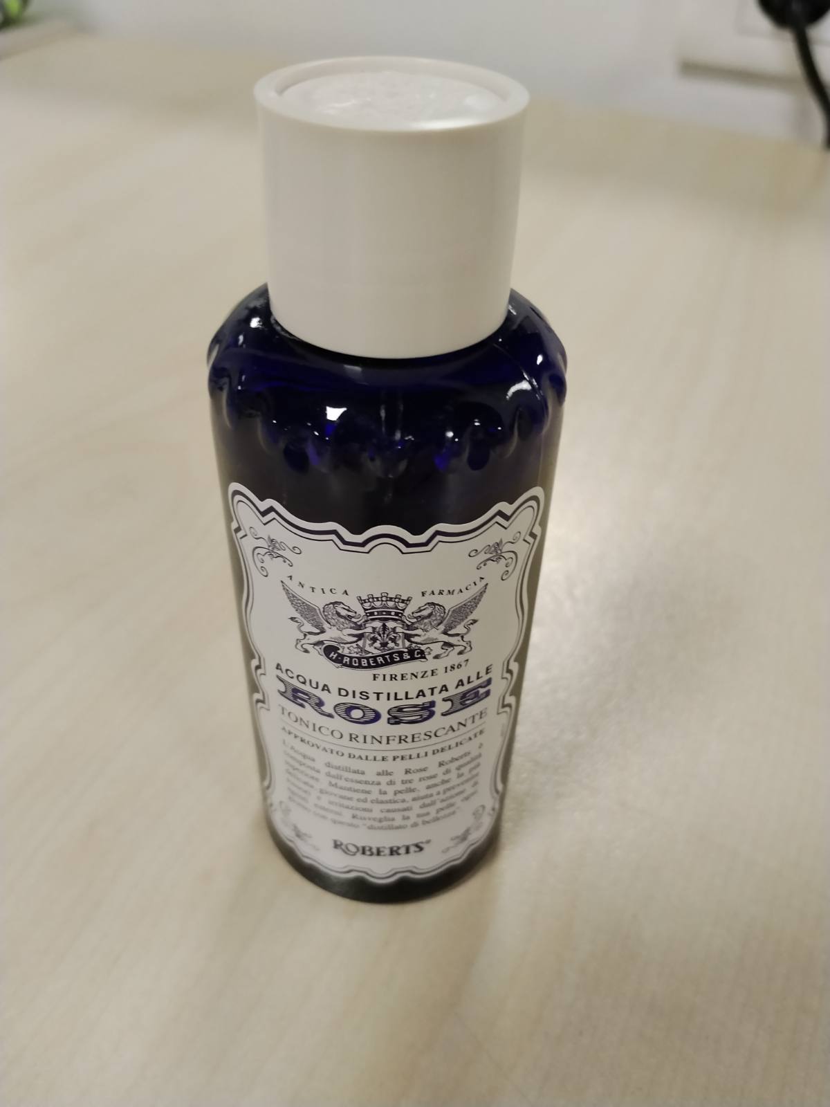 322173 - Ujë trëndafili - Tonik për fytyrën, 100ml, formulë freskuese me veti hidratuese