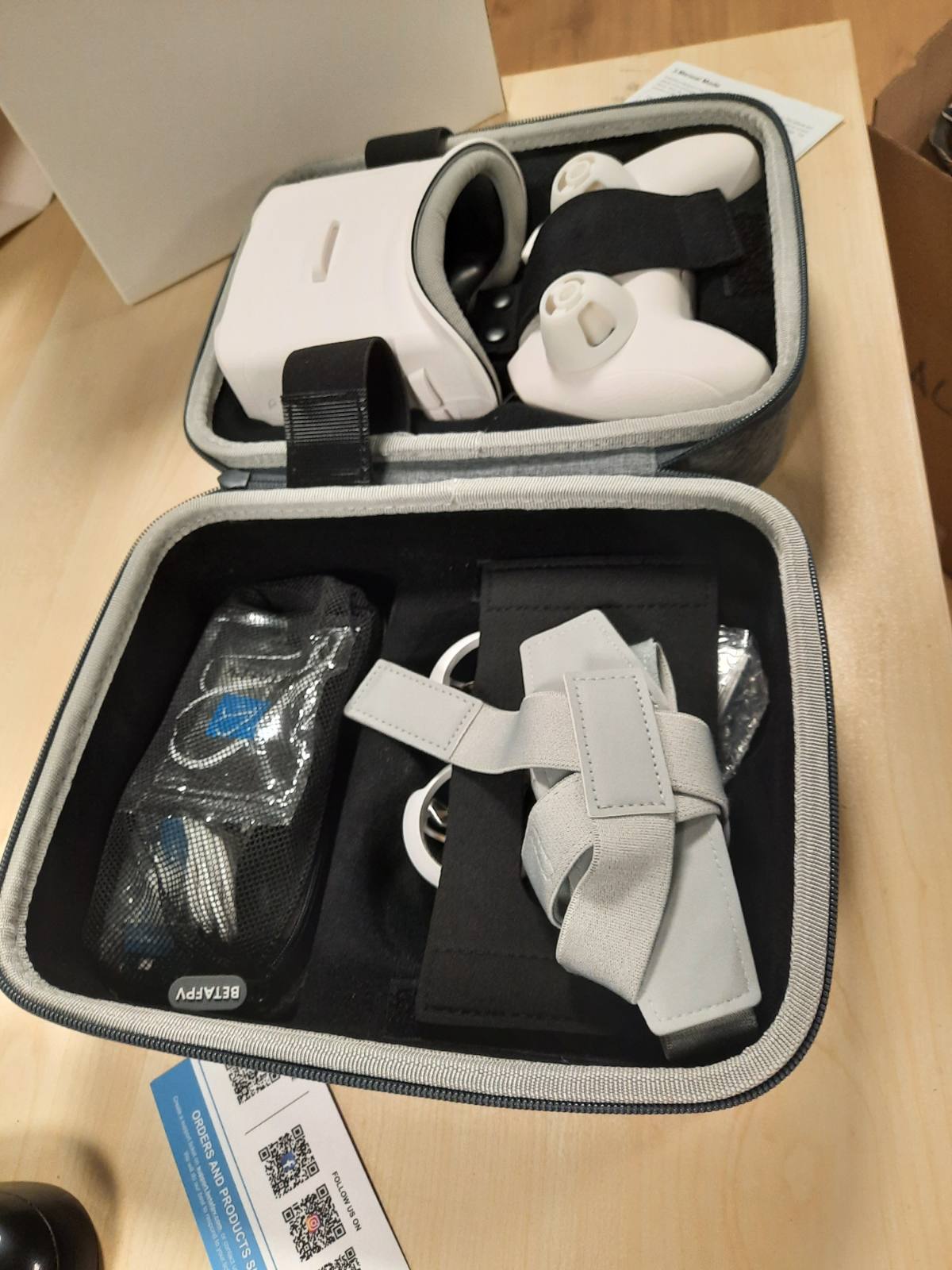322195 - BETAFPV - Kit droni Cetus Pro FPV RTF - me mbajtje lartësie, vetëmbrojtje, ulje emergjente, 3 mënyra fluturimi, funksion breshke - Dron gati për fluturim për fillestarë dhe adoleshentë - Telekomandë
