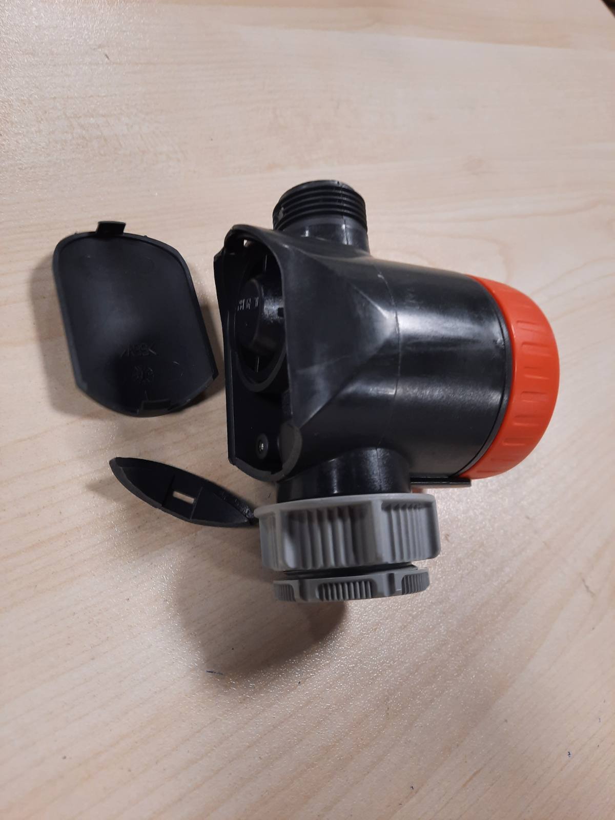 322457 - GARDENA KOHËMATËS PËR UJITJE, automatik për rubinetat 26.5 mm (G 3/4) ose 33.3 mm (G1), kohëzgjatje fleksibile ujitjeje (5-120 min), sistem lidhjeje e shpejtë (1169-20)