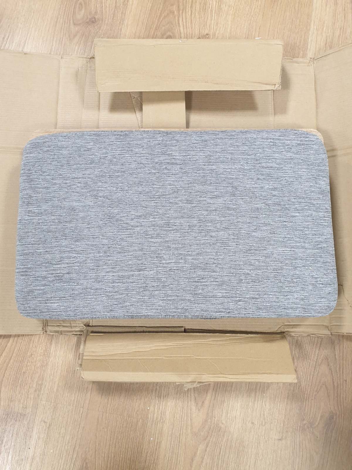 322534 - VIGO LS02X Tabak prej druri për laptop (Lisi dhe Gri)