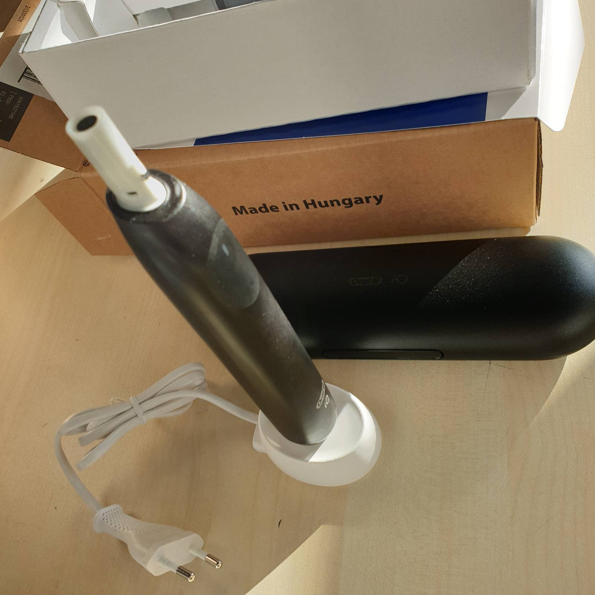 335830 - ORAL-B Furçë dhëmbësh elektrike iO 2, 1 kokë zëvendësuese, kuti, e zezë