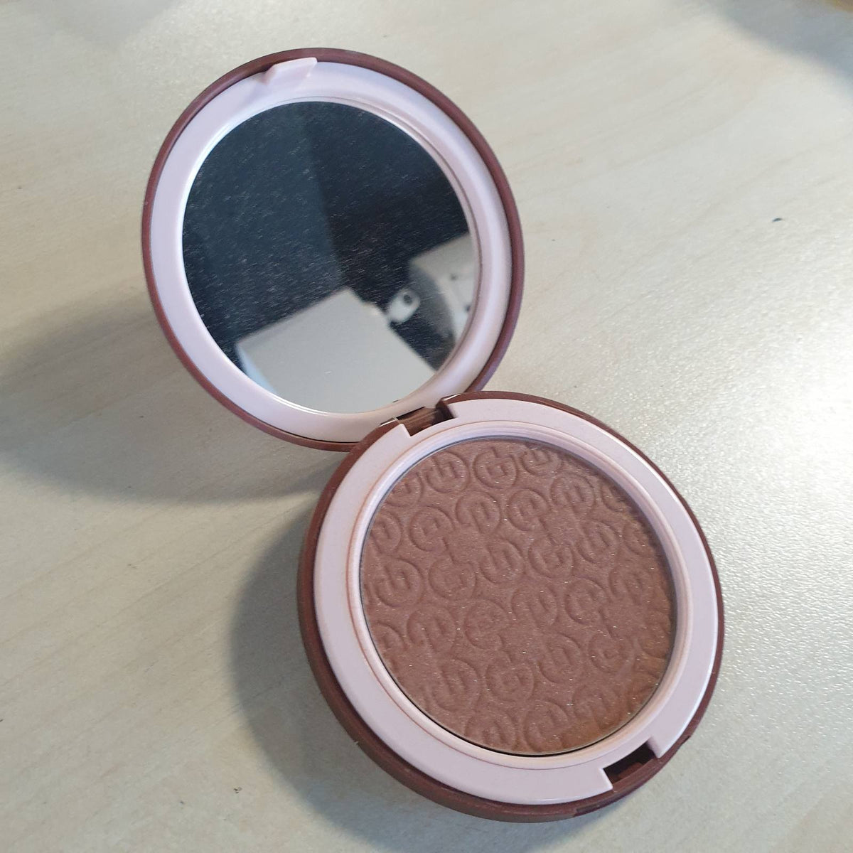 336024 - COLLISTAR Pudër bronzuese Magica Terra, 9 g, përfundim mat ose me shkëlqim, mbulim i ndërtueshëm
