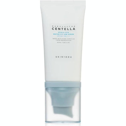 303491 - SKIN1004 Madagascar Centella Hyalu-Cica Serum dielli për përshtatje me ujë SPF50+ PA++++ (50 ml)
