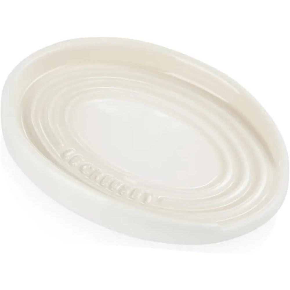 214826 - LE CREUSET Mbështetëse lugësh ovale prej guri, meringë