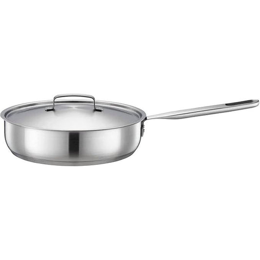 141906 - Fiskars tigan me kapak, Ø 26 cm / 3.2 L, me shtresë jo-ngjitëse, i përshtatshëm për të gjitha sobat, prej çeliku inox të ricikluar, ngjyrë argjendi. Modeli 1064746.