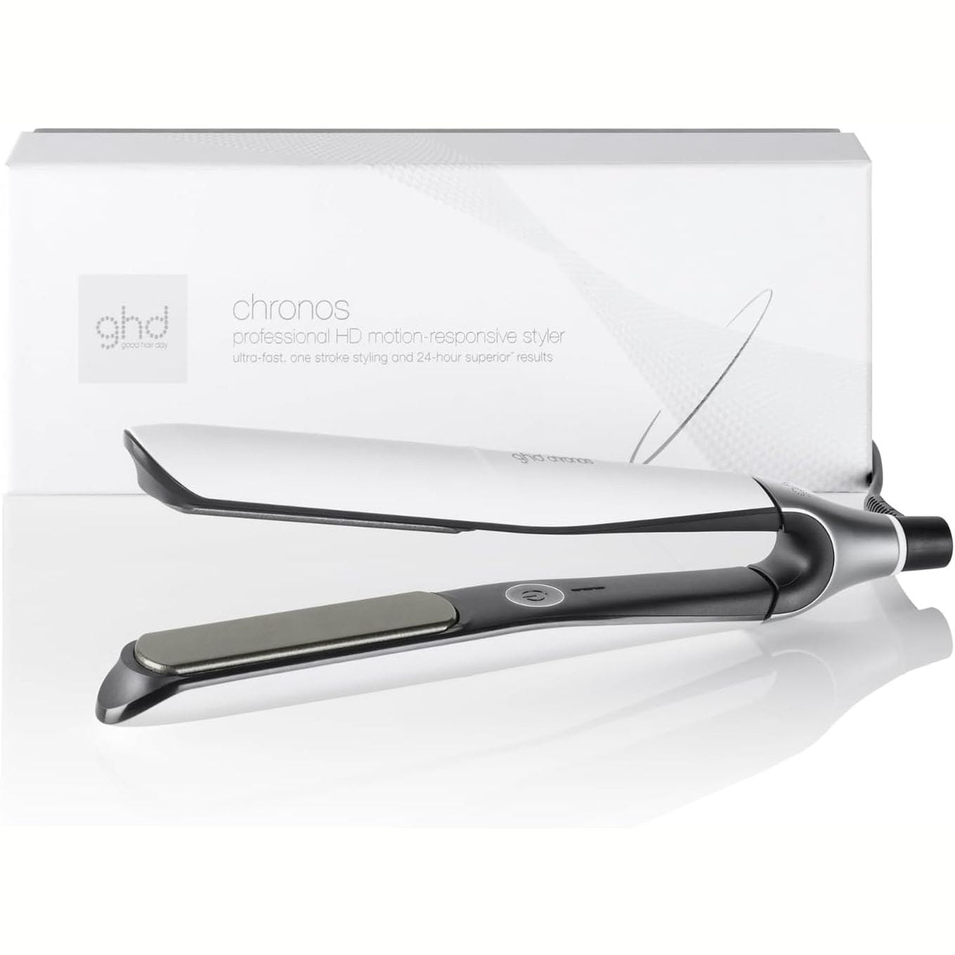 320846 - ghd Chronos, Drejtues Profesional Flokësh me Pllaka Qeramike, përfundim ultra-shkëlqim, teknologji parashikuese HD, pa dëmtim ekstrem nga nxehtësia, e bardhë.