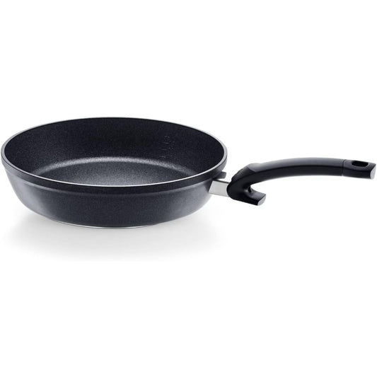 204160 - FISLER Tigan Adamant Comfort prej Alumini me Diametër 24cm, Rezistent ndaj Gërvishtjeve, me Shtresë Jo-Ngjitëse, i Përshtatshëm për Soba me Induksion - Prodhuar në Gjermani