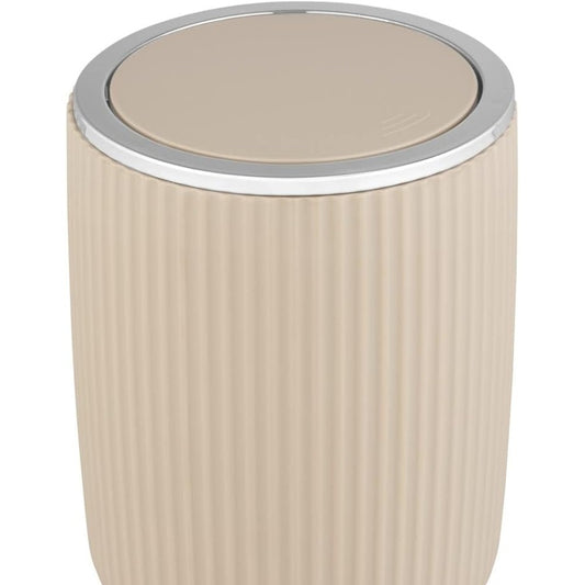 197196 - WENKO Kosh Mbeturinash me Kapak Lëvizës Model Agropoli S, Beige, 2 Litra, për Banjë, Material Plastik Cilësor me Sipërfaqe të Teksturuar, Dimensionet Ø 14.5 x 20 cm