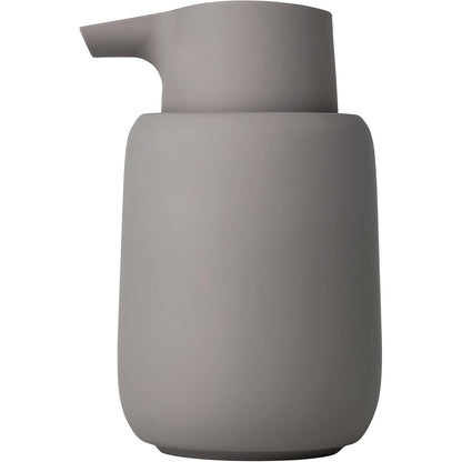 218053 - BLOMUS Dispensues sapuni qeramik SONO 250 ml | Ø8 x 14H cm | Ngjyrë Satellite | Dispensues sapuni të lëngshëm me kokë pompe