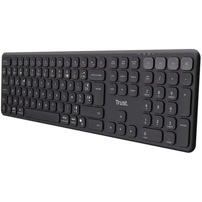 189192 - TRUST VAIYA - Tastierë Bluetooth pa tel, AZERTY Frëngjisht, E Rikarikueshme, Me Tastierë Numerike, 55% Plastikë e Ricikluar, E Përshtatshme për Windows, iOS, iPadOS, macOS, Android, Ngjyra e Zezë