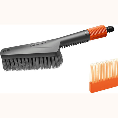 288771 - GARDENA Cleansystem Set larjeje me furçë dore M, furçë pastrimi për sipërfaqe delikate, përfshin shkopinj pastrimi (18863-20)