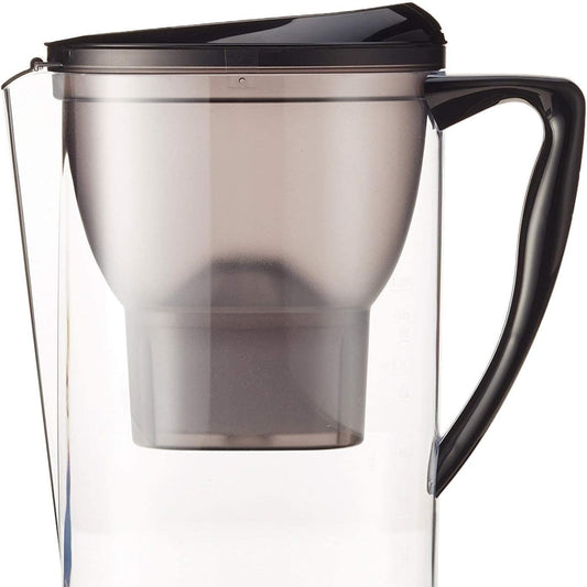 137188 - AMAZON BASICS Filtri i Ujit në Ngjyrë të Zëzë, Materiali Prej Bronzi, Kapaciteti 2.3L