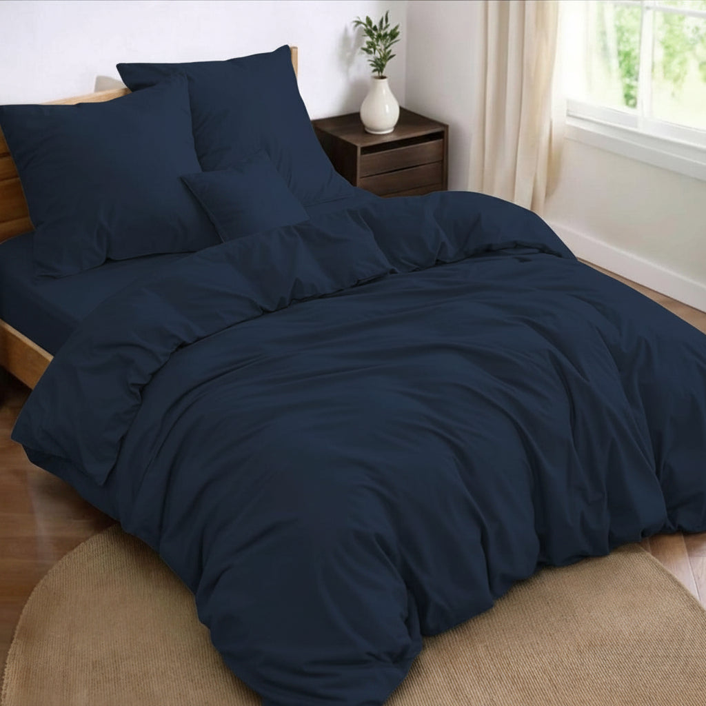 167502 - DREAMZIE Set Çarçafësh me 4 Pjesë 160 x 200 cm: Mbulesë Jorgani 240 x 260 cm + Çarçaf i Montuar 160 x 200 cm me 2 Mbulesa Jastëkësh 65 x 65 cm, Materiali - Mikrofibër me 100 Fije - Certificate Oeko-Tex