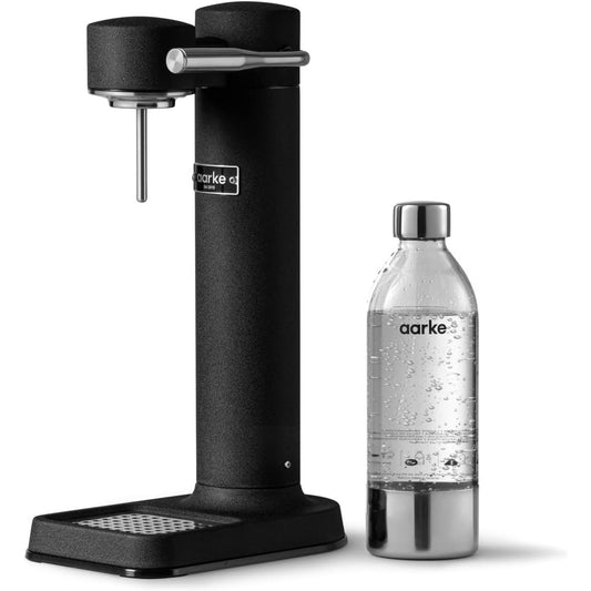 260022 - AARKE Carbonator 3, karbonator uji prej çeliku inox, ngjyrë e zezë mat, 1 shishe PET 1L pa BPA, prodhues uji të gazuar, i pajtueshëm me cilindra CO2 60L