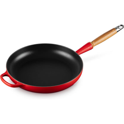 175015 - LE CREUSET - Tigan Signature prej Gize me Dorëzë prej Druri, 28 cm, Ngjyra Kuqe Qershie, Kodi 20258280600422
