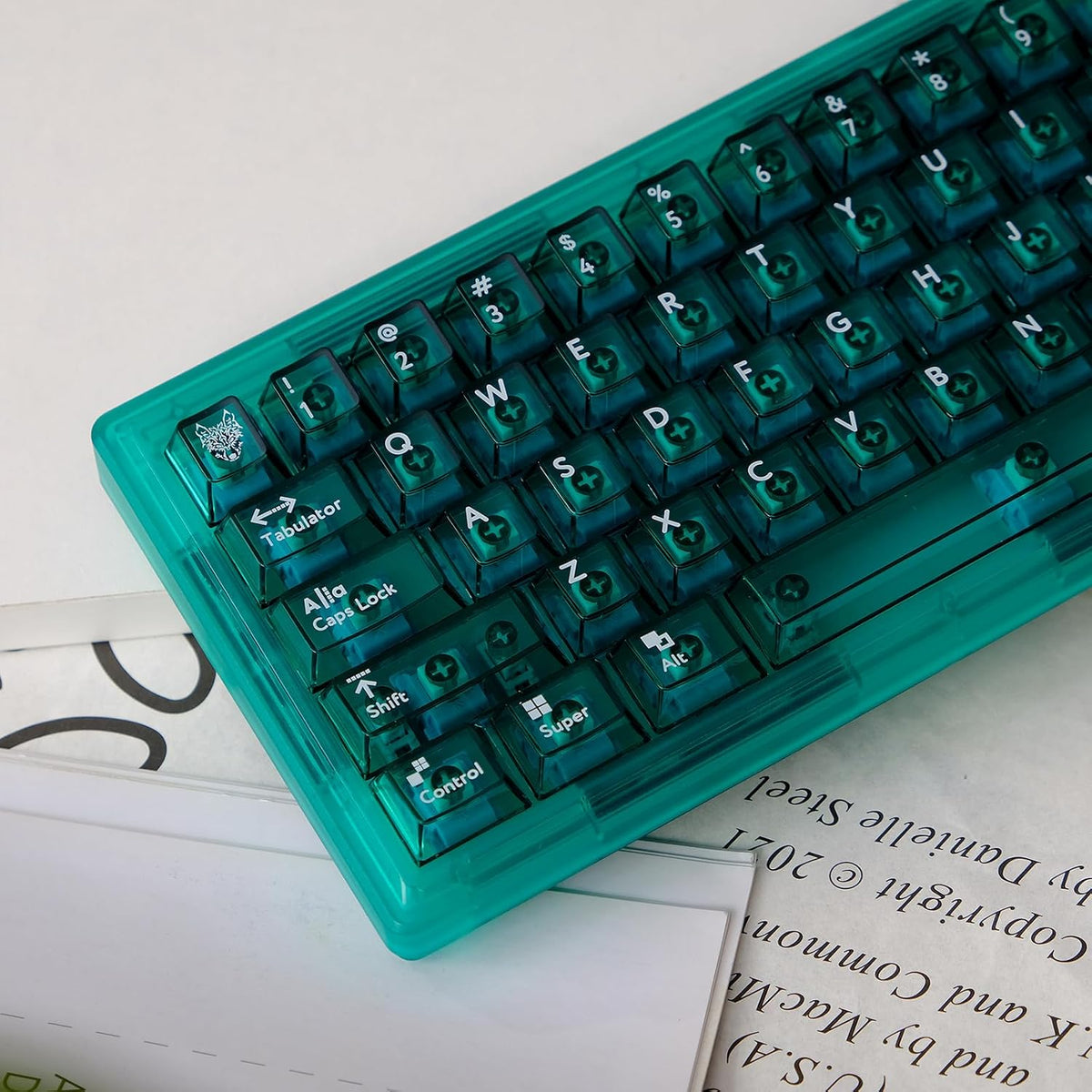295230 - SET PREJ 114 TASTIERASH NGJYRË JESHILE KRISTALORE PËR TASTIERAT MEKANIKE CHERRY MX 61/64/87/98/104/108