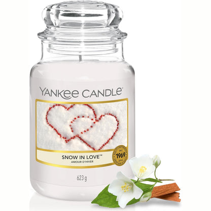 187612 - YANKEE CANDLE Qiri Aromatik me Kavanoz të Madh, Aromë Dashuri Dimërore, Kapacitete Digjese prej 150 Orë