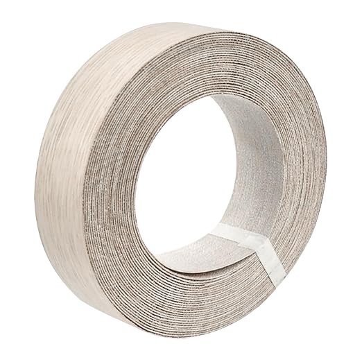 141922 - Shirit furnir lisi natyral 40 mm, gjatësi 10 m, me ngjitës të parapërgatitur për ngjitje me hekur. I përshtatshëm për punime DIY, përfundim skajesh panelesh dhe raftesh.