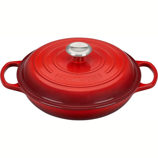250009 - LE CREUSET | Ena prej gize të emaluar Signature, e rrumbullakët, 26 cm, 2 L, 4.205 kg, ngjyrë qershie, 21180260602430