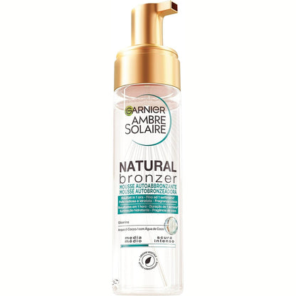 311880 - GARNIER Shkumë vetënxirëse Ambre Solaire Bronzues natyral, për fytyrën dhe trupin, 200 ml, Formulë vegane e pasuruar me ujë kokosi hidratues