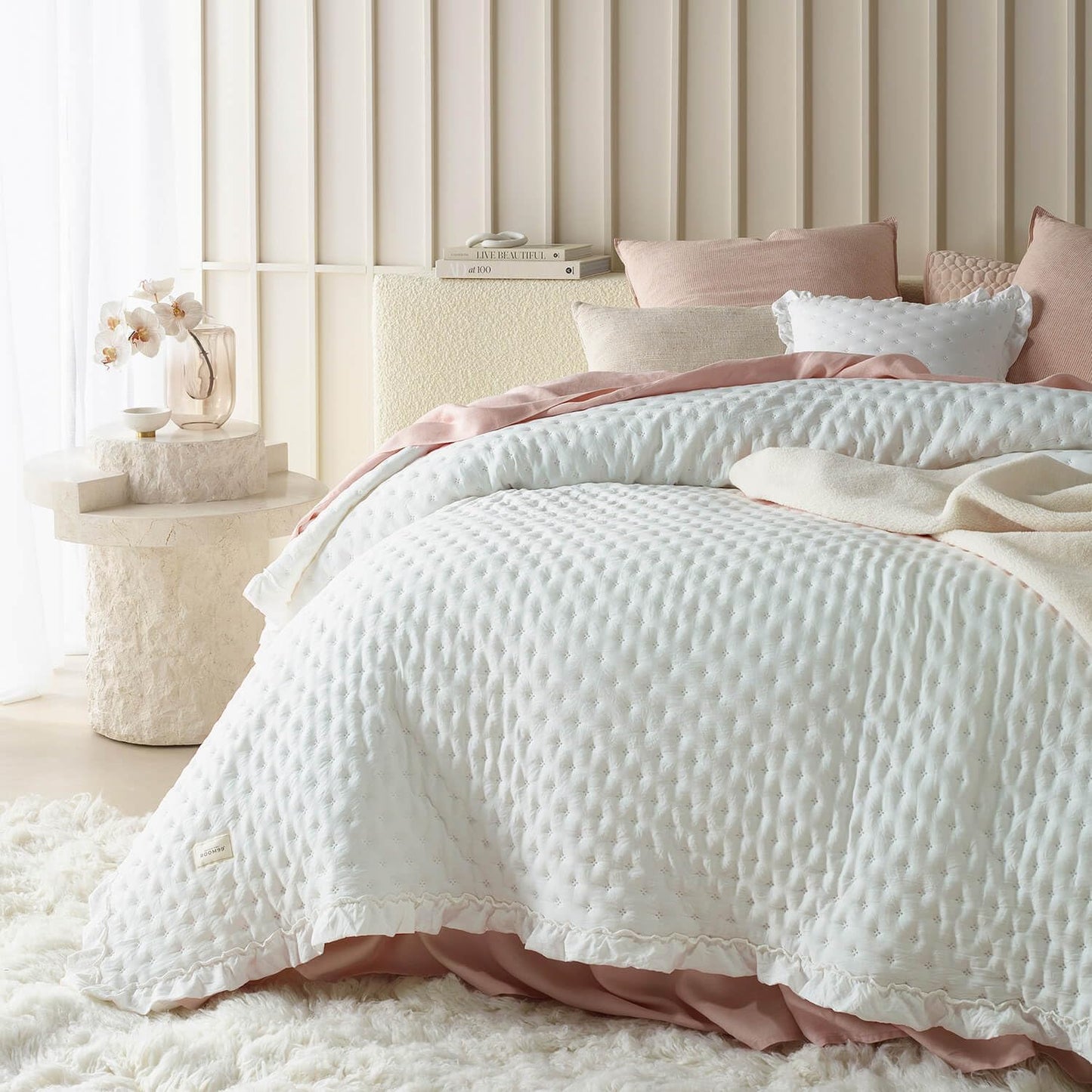 175277 - ROOM99 Mbulesë Krevati Molly Elegante në Ngjyrë Ekru, Stil Jorgani, Madhësi 240x260cm, Përdorim të Shumëfishtë si Mbulesë Krevati ose Divani