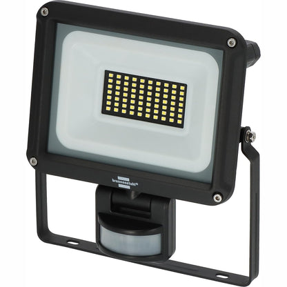 214076 - BRENNENSTUHL Llambë muri LED, IP65, 30W, 3450lm, 6500K, me detektor lëvizjeje dhe sensor muzgu.