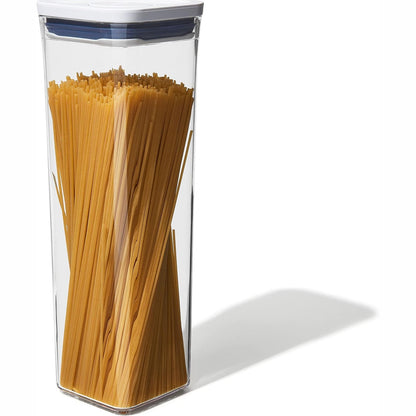 197326 - OXO GOOD GRIPS - Enë Hermetike e Vendosshme në Grumbull për Ruajtje Ushqimi, Kapaciteti 2.1 Litra, Përshtatshme për Spageti dhe të Tjera, Transparente, Modeli 11233800V1MLNYK