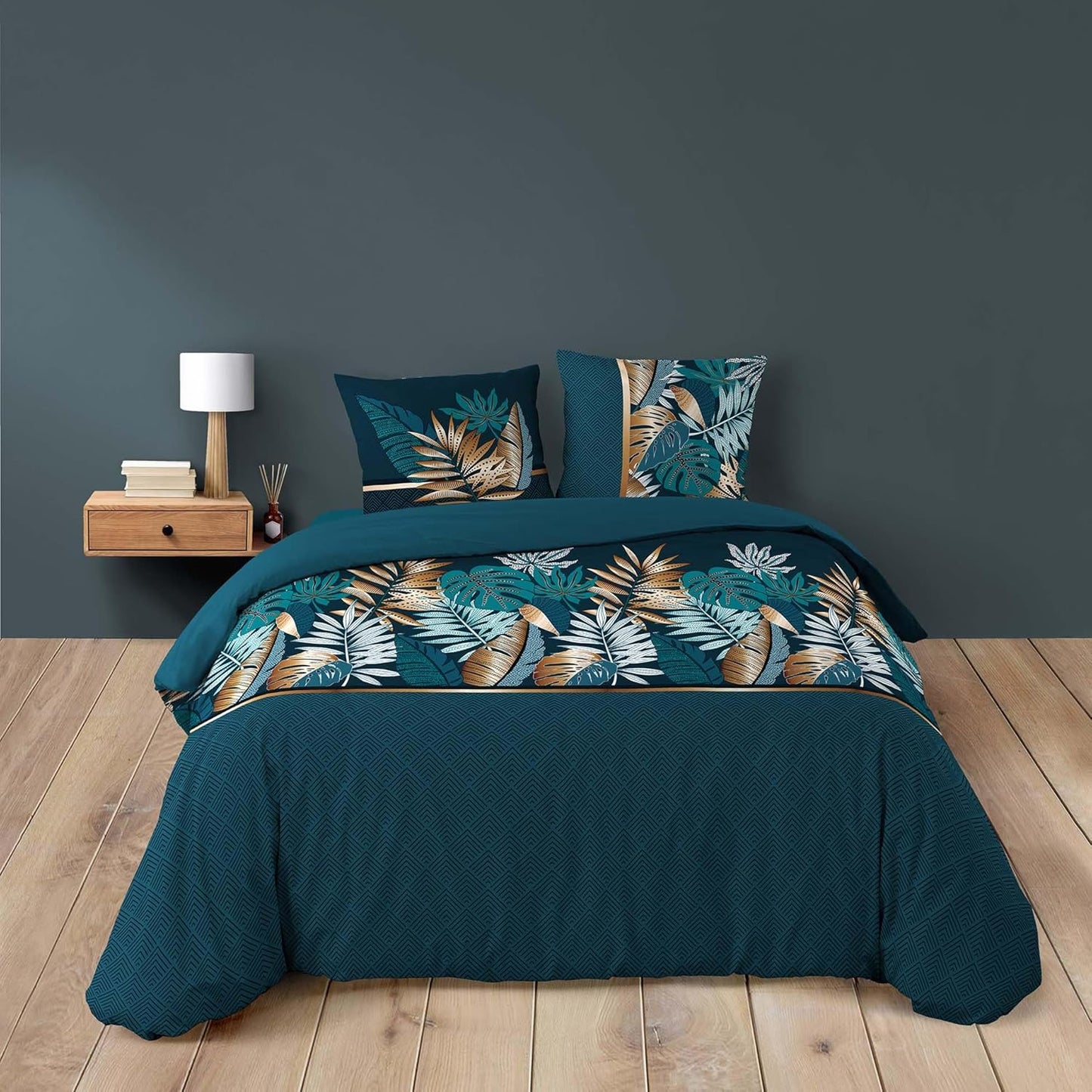 213758 - DOUCEUR D'INTÉRIEUR Komplet shtrati me 3 pjesë (260 x 240 cm) Alianor Blu, 100% pambuk