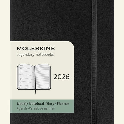 274001 - MOLESKINE Planifikues Javor, Axhendë Javore 2026 (12 muaj) me hapësirë për shënime, kapak të butë dhe mbyllje elastike, madhësi xhepi 9x14 cm, e zezë