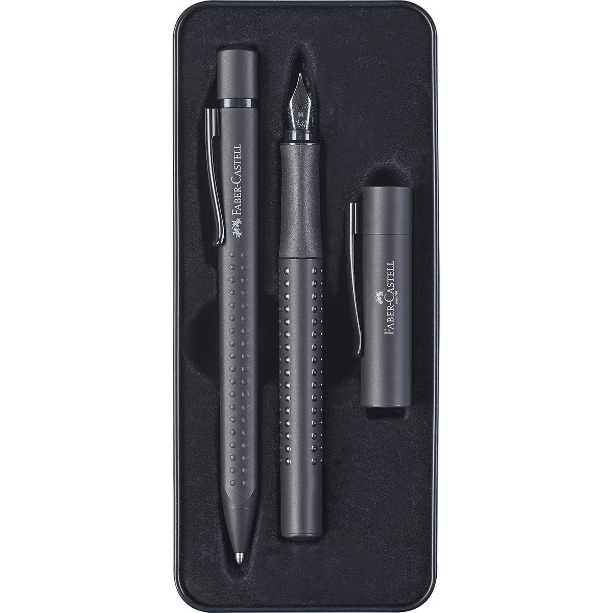 295225 - FABER-CASTELL 201626 - Set Dhurate Grip Edition, i Gjithë i Zi, me stilolaps M dhe stilolaps XB në një kuti metalike