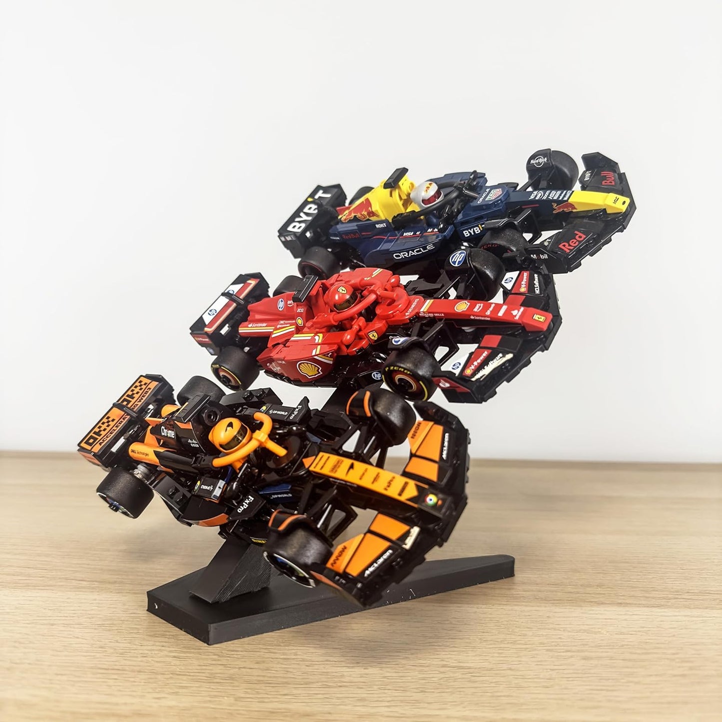 229045 - Mbështetëse për Raftet e Ekspozimit në Tullë, e pajtueshme me Lego Formula One Speed Champions, 1 Mbështetëse