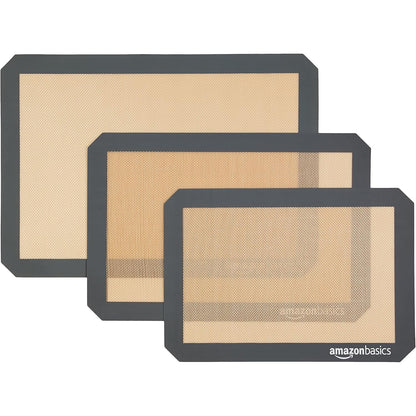219358 - Amazon Basics Tapet pjekjeje silikoni, set me 3 copë, 23.0cm x 33.0cm, 25.0cm x 29.5cm, 29.5cm x 37.5cm