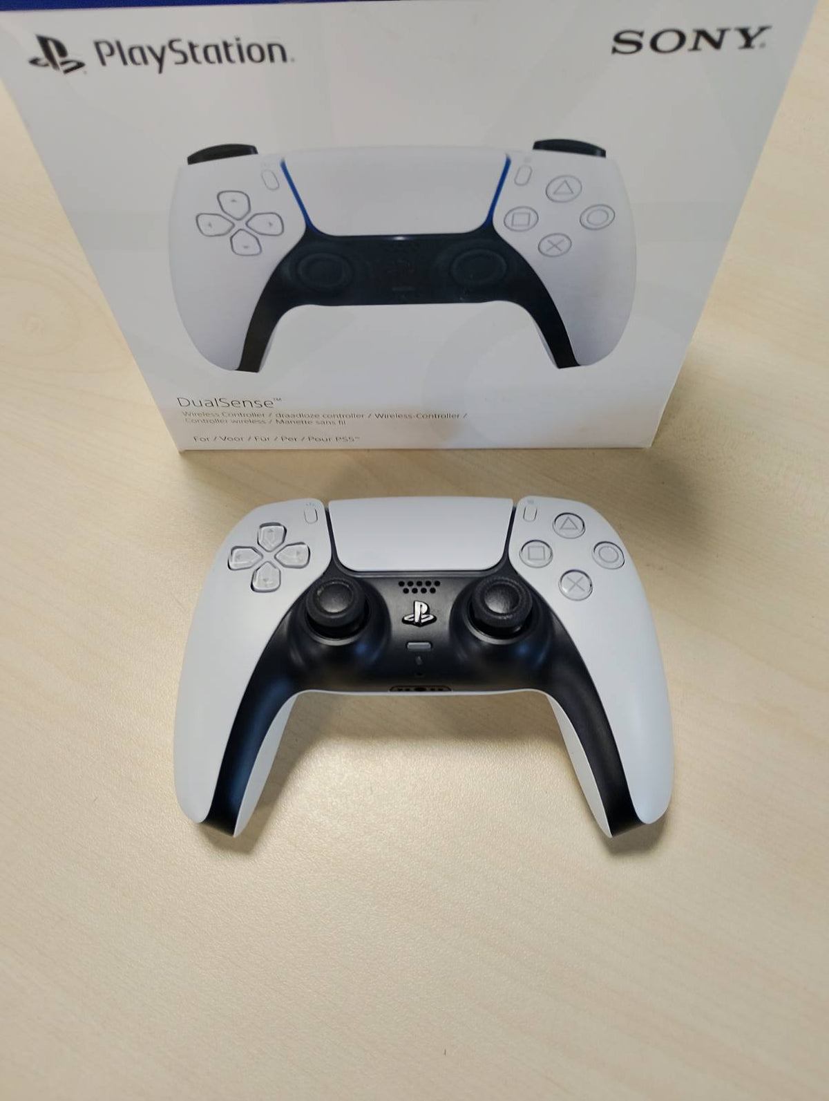 292393 - SONY PLAYSTATION 5 - Kontrolluesi pa tel DualSense