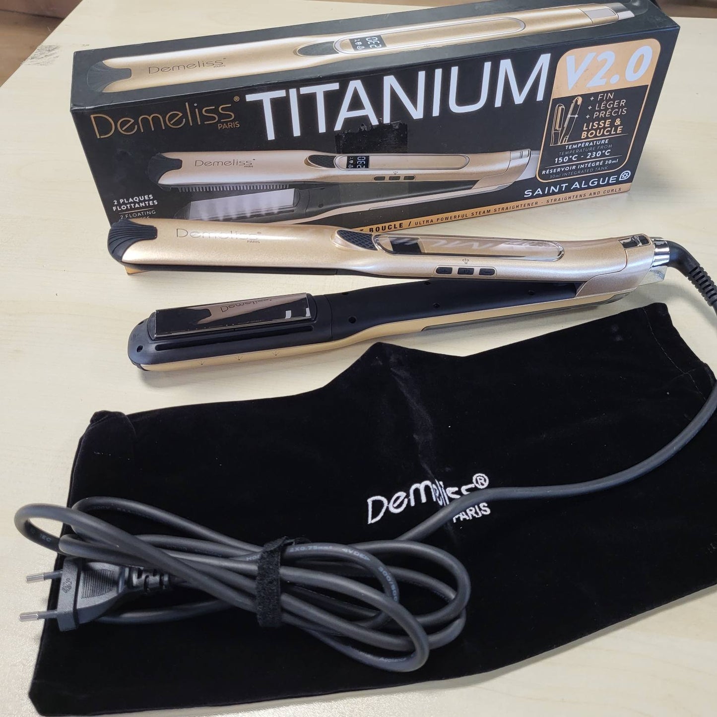 274980 - DEMELISS Drejtues flokësh me avull Titanium V2.0, Pllaka lundruese të holla, avull ultra i fuqishëm, Hekur/Pjatëzues/Kaçurrela 2-në-1, për të gjitha llojet e flokëve