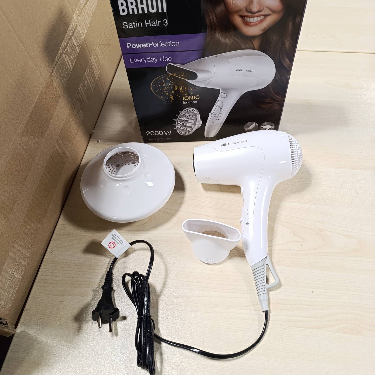 275229 - BRAUN Tharëse flokësh HD 385 Satin Hair 3 Power Perfection me difuzor