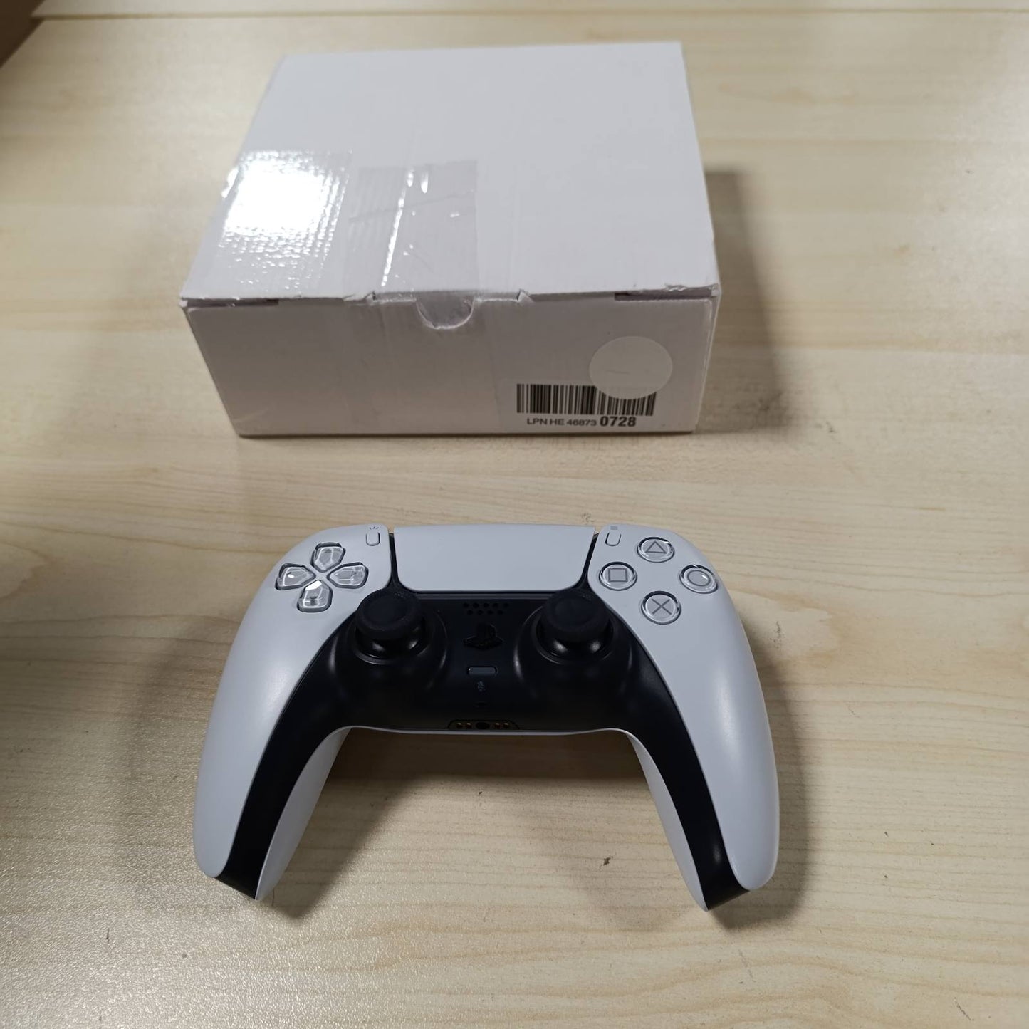 276372 - SONY PlayStation®5 - Kontrollues pa tel DualSense™, i bardhë