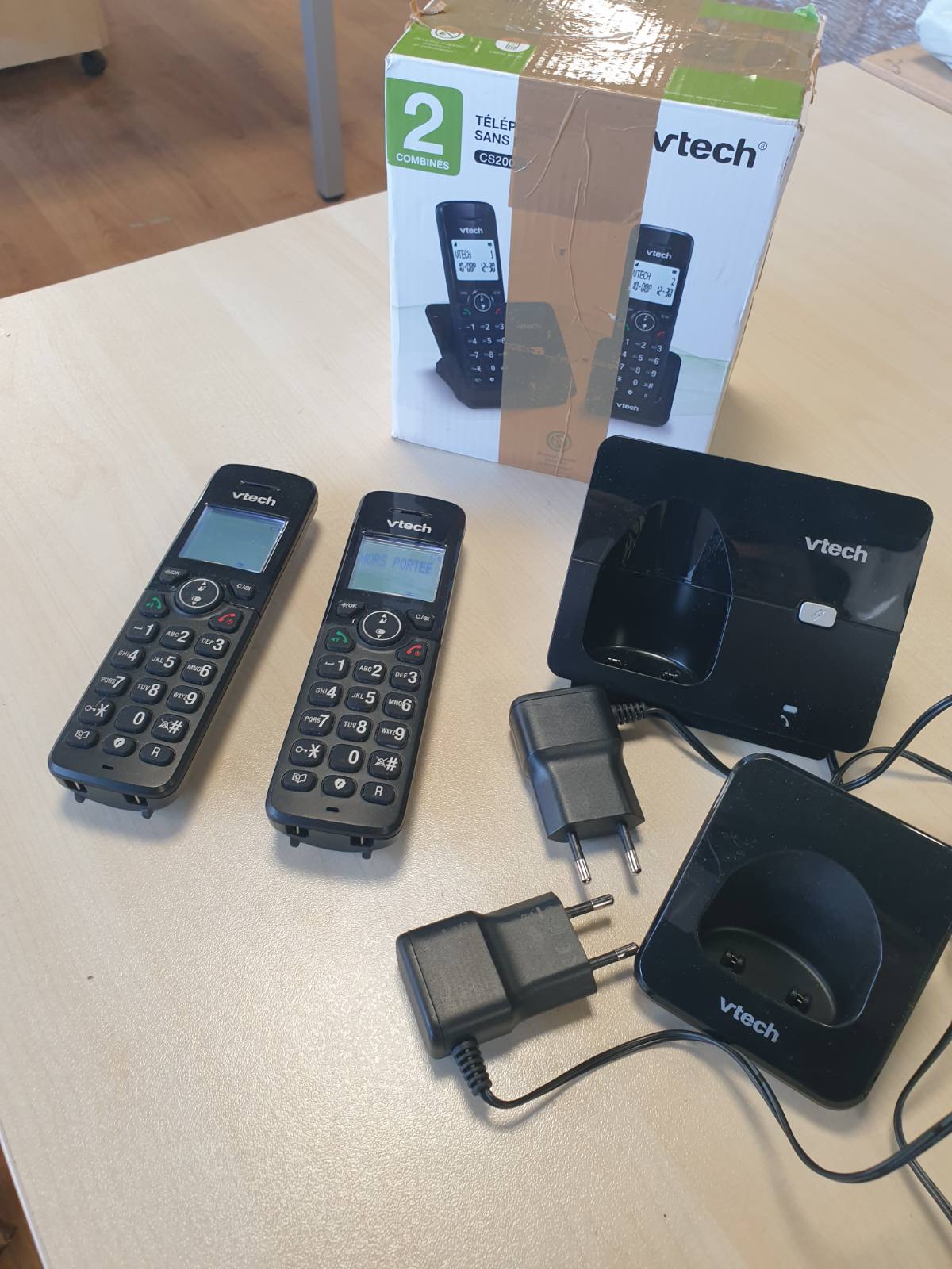 295946 - VTECH Telefon pa tel DECT për shtëpi CS2001 me 2 telefona, bllokues thirrjesh të padëshiruara, rreze e besueshme deri në 300 m, identifikim i thirrësit