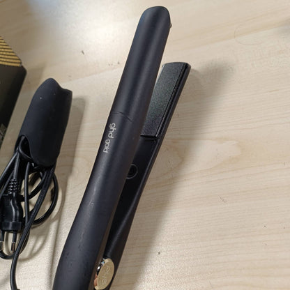 274852 - GHD GOLD, Drejtues Profesional Flokësh 2.7m, Teknologji Dy-Zonëshe, Sensorë Termikë, Përfundim i Butë