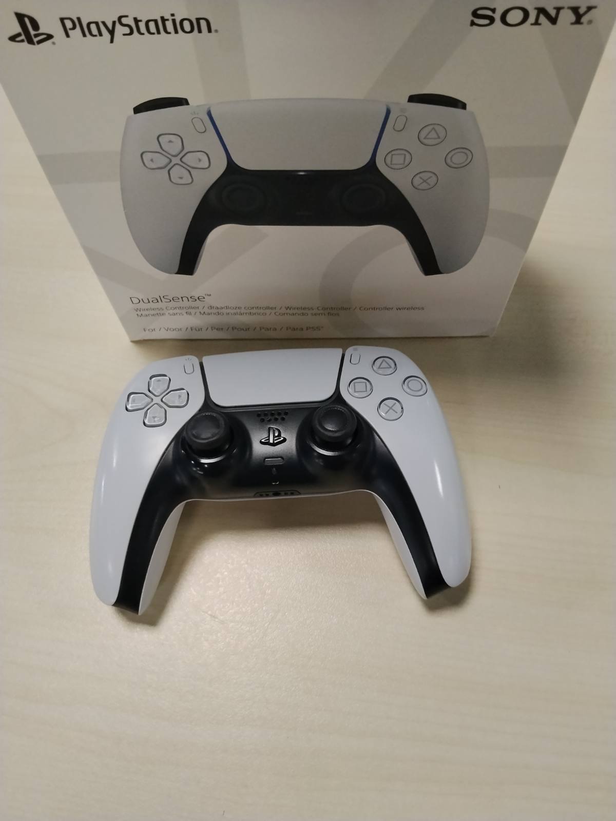 292374 - PLAYSTATION 5 Kontrolluesi pa tel DualSense