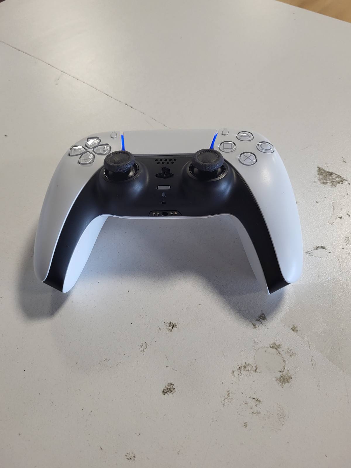 292388 - PLAYSTATION 5 Kontrolluesi pa tel DualSense
