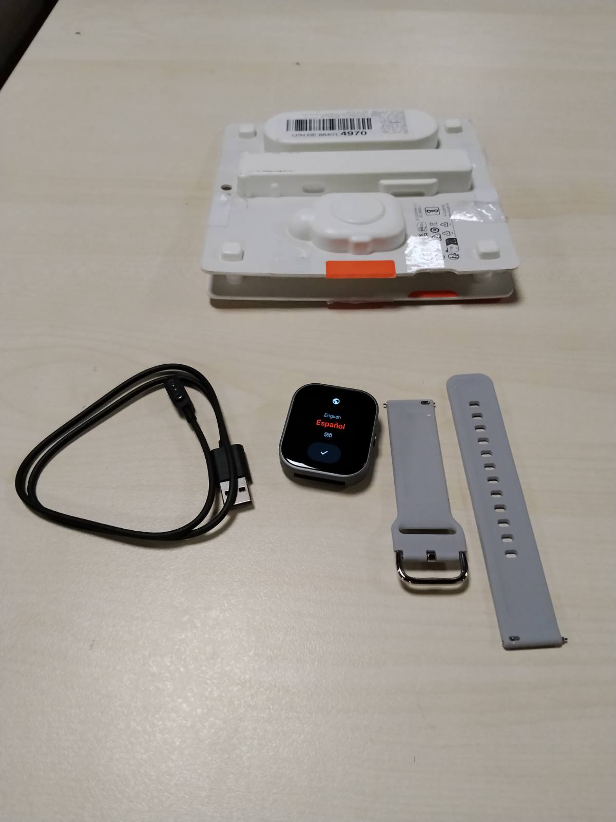 309753 - CMF Orë inteligjente Nothing Watch Pro, ekran AMOLED 1.96", monitorues fitnesi, GPS me shumë sisteme, thirrje Bluetooth me ulje të zhurmës AI, deri në 13 ditë jetëgjatësi baterie, Gri hiri
