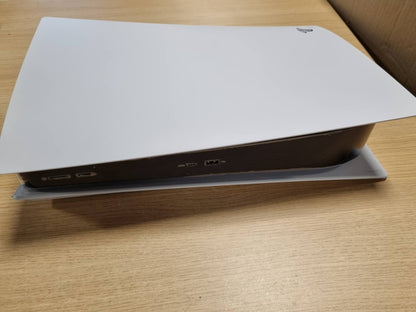 272535 - PLAYSTATION 5 Konsola Standarde, 825GB SSD, 4K UHD, 10.28 TFLOPS, 3.5 kg